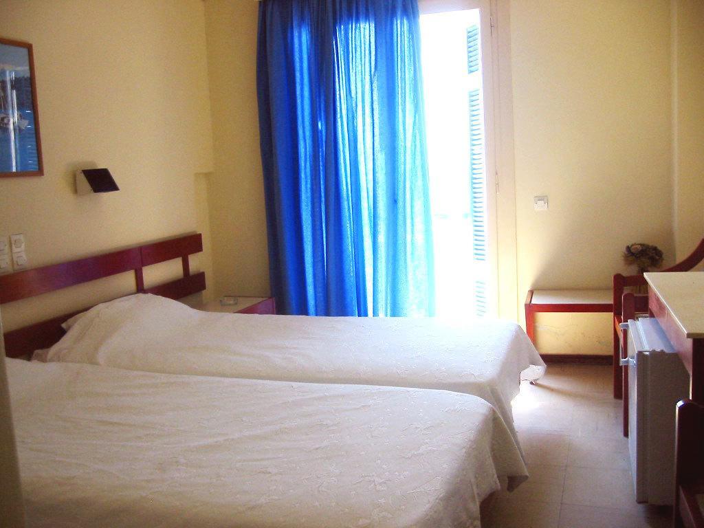 Hotel Avra Aegina Pokój zdjęcie