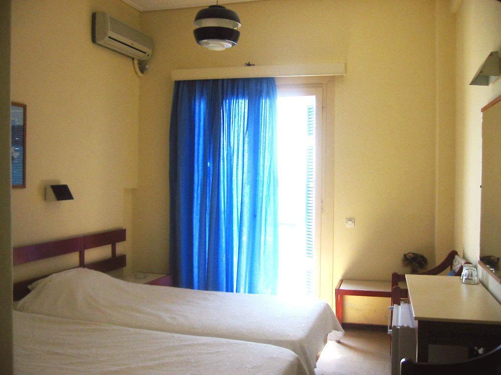 Hotel Avra Aegina Pokój zdjęcie